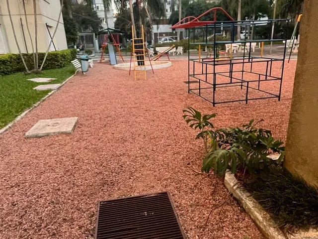 Imagem 10: Apartamento 2 Dormitórios com 61,50m² em Condomínio com Lazer Completo e Rua Tra