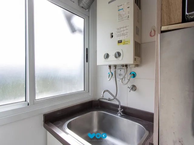 Imagem 9: Apartamento no Bairro Cristal de 3 dormitórios,1 Suíte, Semi mobiliado com 1 vag