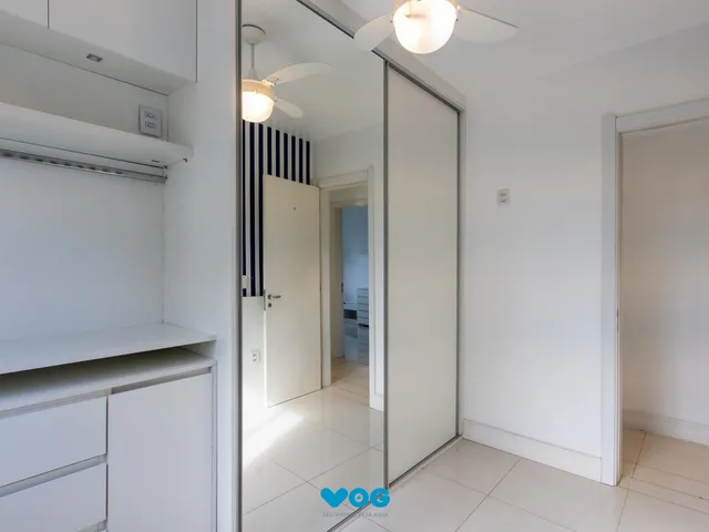 Imagem 5: Apartamento no Bairro Cristal de 3 dormitórios,1 Suíte, Semi mobiliado com 1 vag