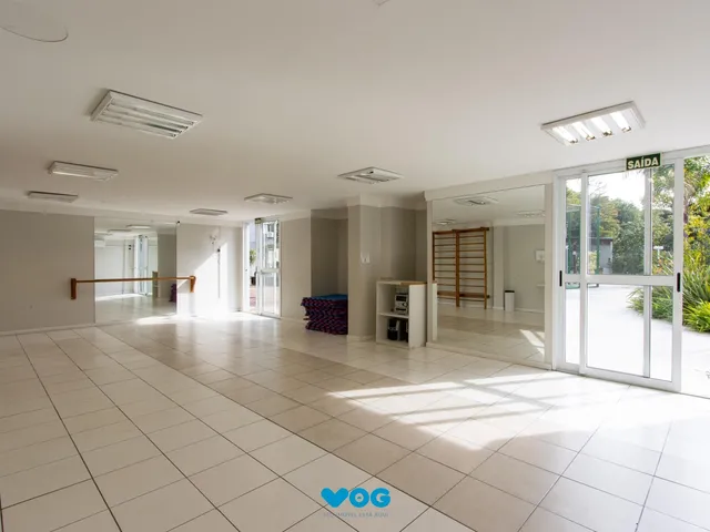 Imagem 7: Apartamento no Bairro Cristal de 3 dormitórios,1 Suíte, Semi mobiliado com 1 vag