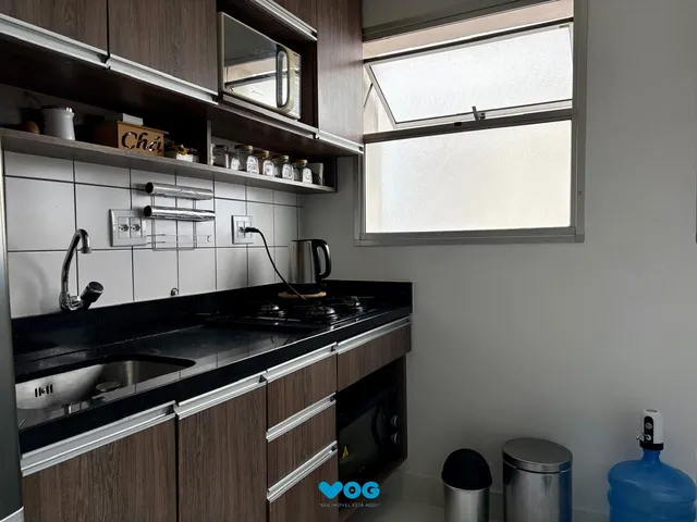 Imagem 5: Apartamento 2 dormitórios com sacada e churrasqueira e vaga de garagem coberta