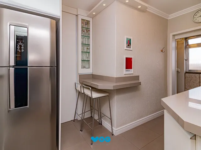 Imagem 15: Apartamento 4 dormitórios à venda Vila Ipiranga Porto Alegre/RS