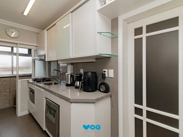 Imagem 3: Apartamento 4 dormitórios à venda Vila Ipiranga Porto Alegre/RS