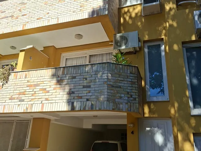 Imagem: Casa em condomínio de 3 dorm. Na Tristeza