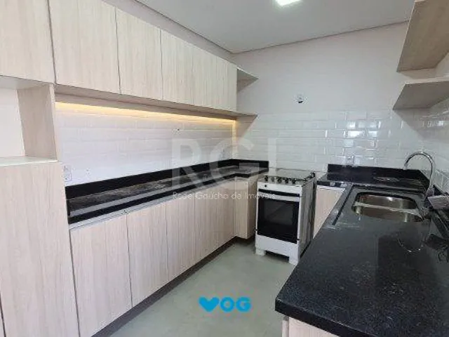 Imagem 7: Apartamento 02 dormitórios com dependência e duas vagas no bairro São João
