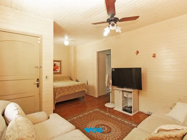 Imagem: Casa/terreno c/ 3 dorm no Bairro Petrópolis