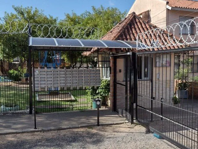 Imagem 2: Casa para Venda - 55m², 2 dormitórios, 1 vaga - Vila Nova