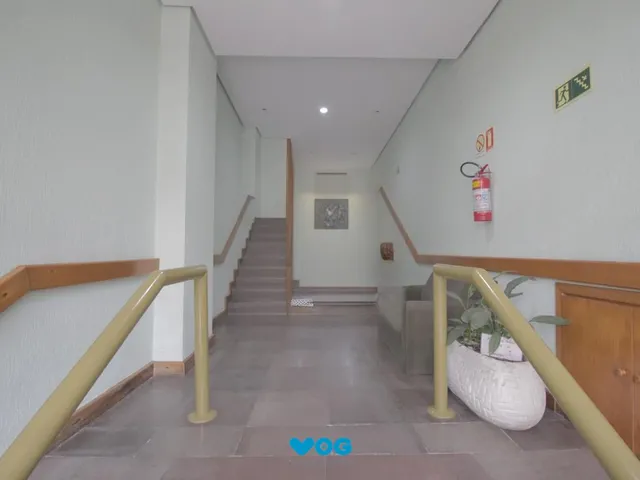 Imagem 12: Apartamento 2 dormitórios com dependência 70m2 Moinhos de Vento Av. Cristóvão