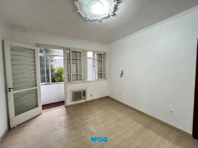 Imagem 3: Apartamento desocupado de 1 dormitório, no bairro Azenha em Porto Alegre