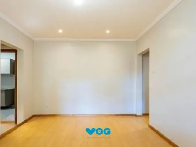Imagem 14: Apartamento no bairro Petrópolis de 2 dormitórios térreo com pátio DESOCUPADO