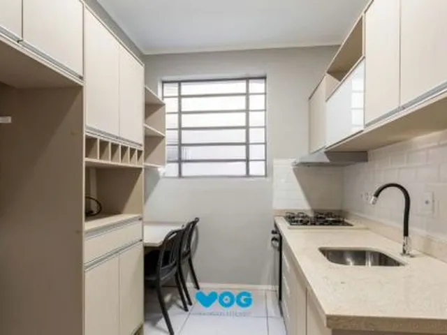 Imagem 11: Apartamento no bairro Petrópolis de 2 dormitórios térreo com pátio DESOCUPADO