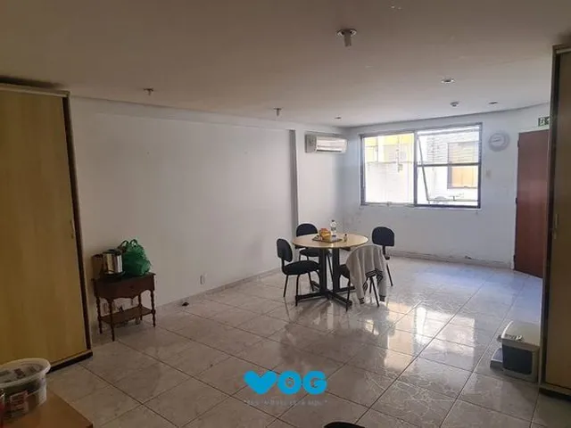 Imagem 8: Sala comercial com box escriturado na av erico verissimo proximo a RBS TV