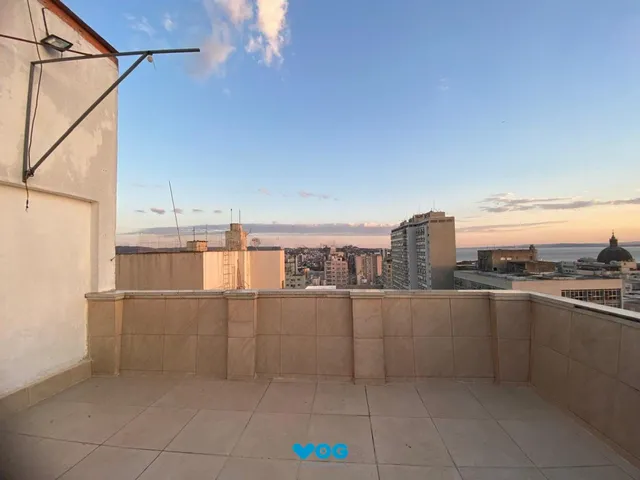 Imagem 6: JK mobiliado com sacada e vista na Borges de Medeiros no Centro Historico