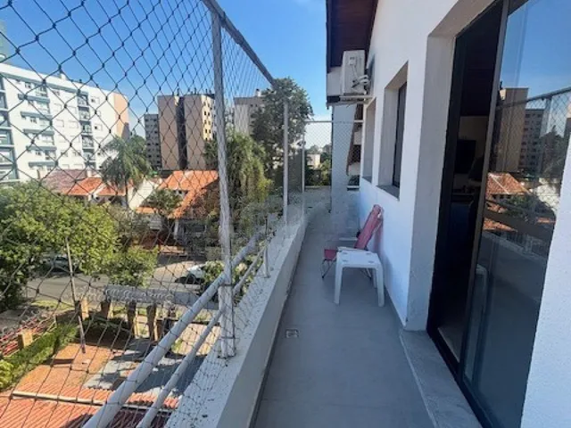 Imagem 9: Cobertura de 3 dormitórios e 4 vagas de garagem no bairro Tristeza/Porto Alegre