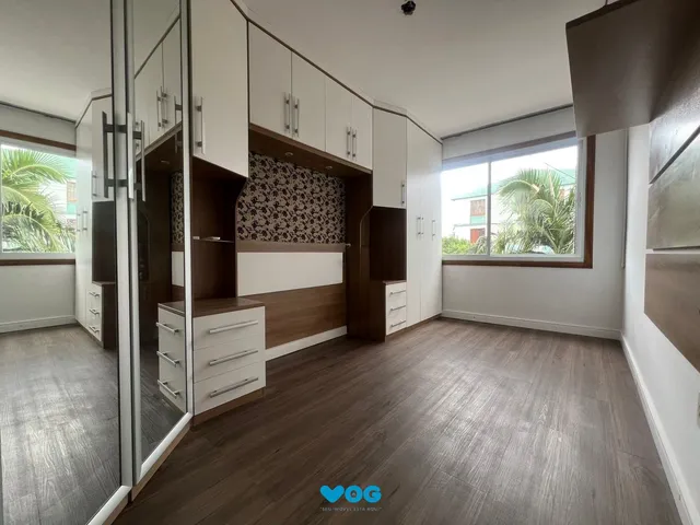 Imagem 3: Apartamento com 2 dormitórios com 74m² e 1 vaga e no Menino Deus