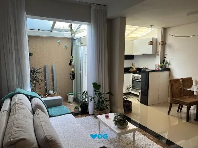 Imagem 16: Apartamento de 1 dormitório totalmente reformado com áreas externas privativas e