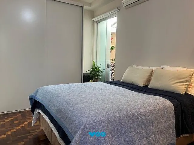 Imagem 2: Apartamento de 1 dormitório totalmente reformado com áreas externas privativas e