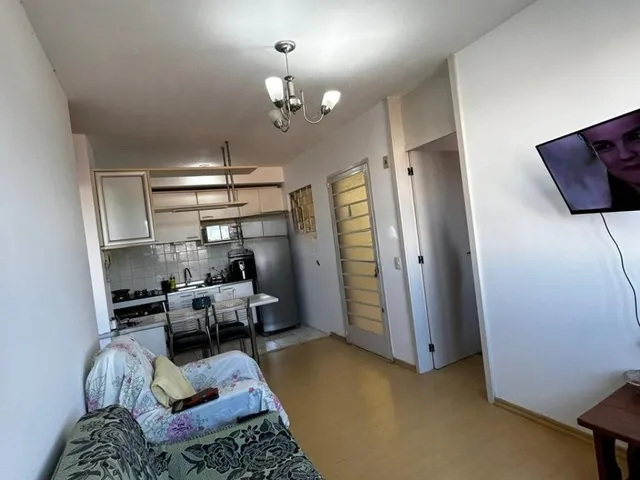 Imagem 15: Apartamento de 2 quartos, elevador e 1 vaga no bairro Sarandi