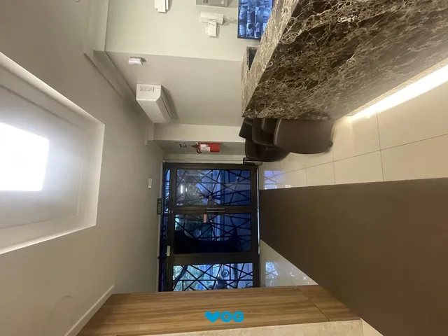 Imagem 10: Ampla sala comercial com vaga de garagem escriturada
