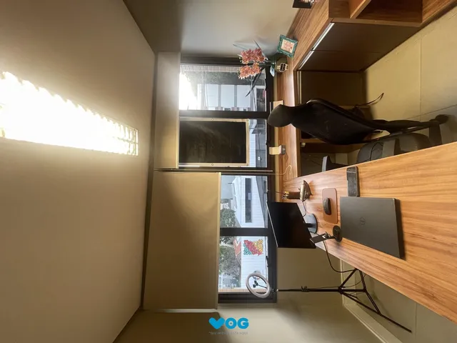 Imagem 3: Ampla sala comercial com vaga de garagem escriturada