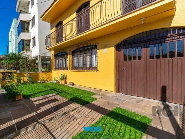 Imagem: Casa no Partenon com 4 dormitórios e 4