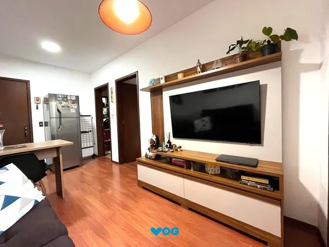 Imagem: Apartamento com 1 Suite, sacada e 1 vaga