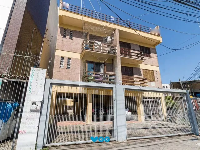 Imagem 4: Apartamento com 1 Suite, sacada e 1 vaga de garagem no bairro Cidade Baixa