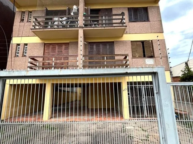 Imagem 5: Apartamento com 1 Suite, sacada e 1 vaga de garagem no bairro Cidade Baixa