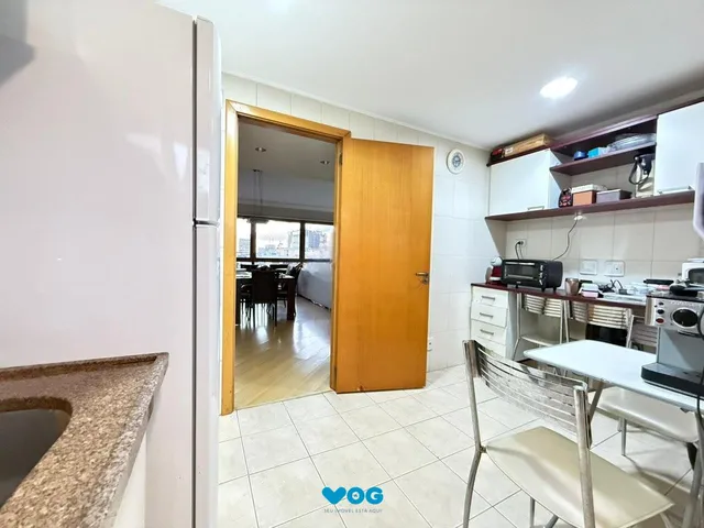 Imagem 13: Apartamento Impecável com Vista Panorâmica, 2 Suítes e Living Ampliado