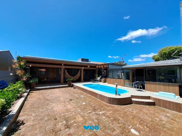Imagem 3: Casa com 04 dormitórios e piscina na praia de Imbé/ RS