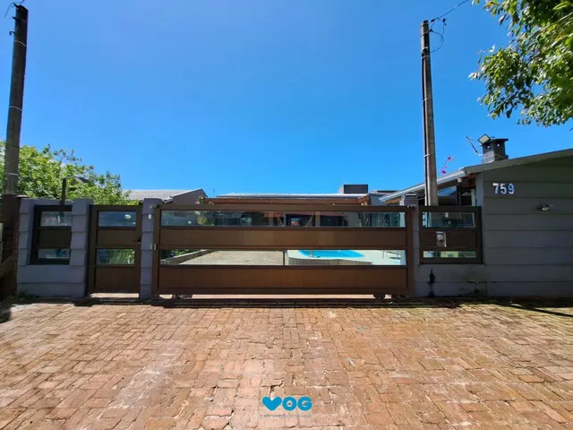 Imagem 16: Casa com 04 dormitórios e piscina na praia de Imbé/ RS