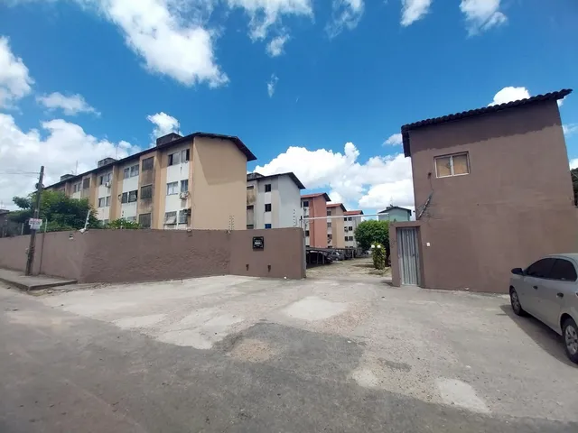 Imagem: O apartamento possui 2 Dormitórios, 1 Banheiro, 1 Vaga na