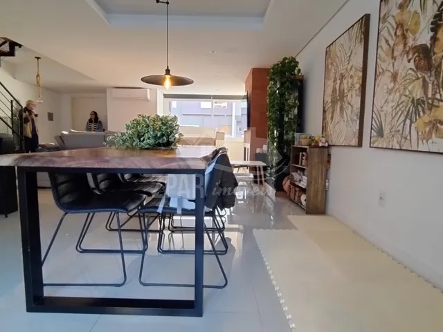 Imagem 11: Viva com luxo e conforto: Condomínio de alto padrão à venda em Porto Alegre-RS, bairro