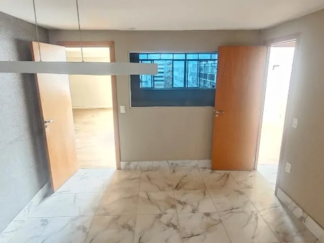 Imagem 2: SCS QD. 02 EDIFÍCIO SERRA DOURADA - LOCAÇÃO SALA COM 120m² ÚTEIS APROXIMADAMENTE