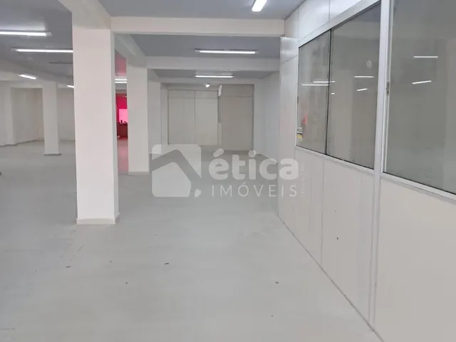 Imagem 2: Prédio Comercial com 300 m2 estilo loja, em rua de muito fluxo, Cordeiros Itajaí