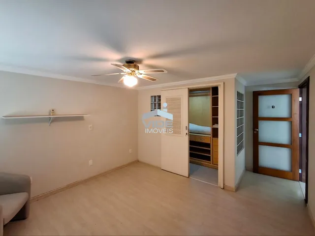 Imagem 7: CASA RESIDENCIAL E/OU COMERCIAL ZONEAMENTO ZM4 A VENDA COM 7 QUARTOS E ESPAÇO PARA