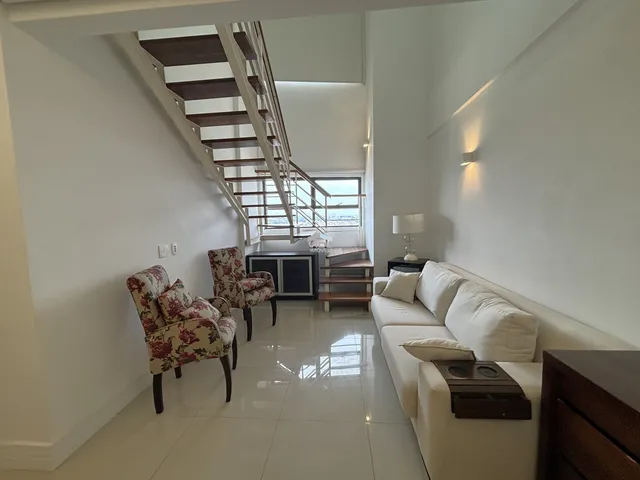 Imagem: O apartamento na cobertura possui 3 Dormitórios, 1 Suíte,