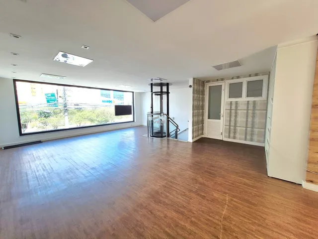 Imagem: Casa Comercial de Alto Padrão no Cambuí