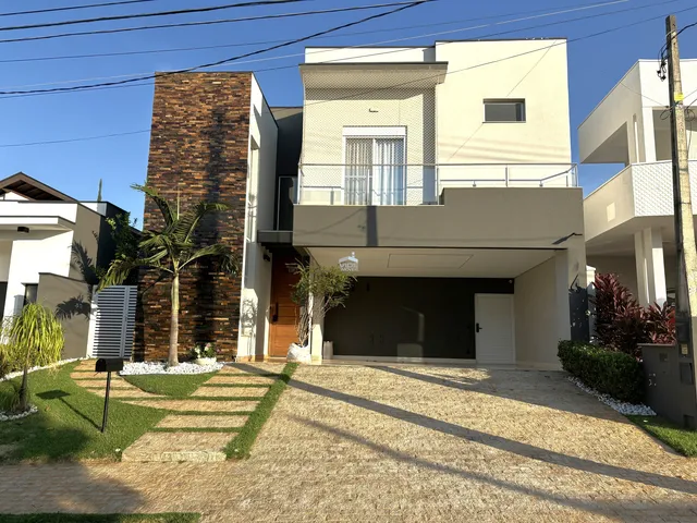 Imagem: O terreno possui 3 Dormitórios, 3 Suítes, 5 Banheiros, 4