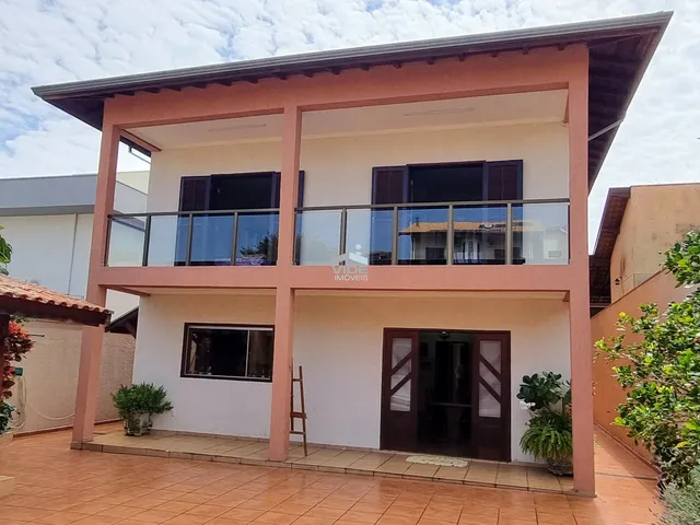 Imagem 1: Venda de Casa em Condomínio em Campinas-Sp com 4 Quartos, 2 Suítes, 2 Salas e 501M² de Área