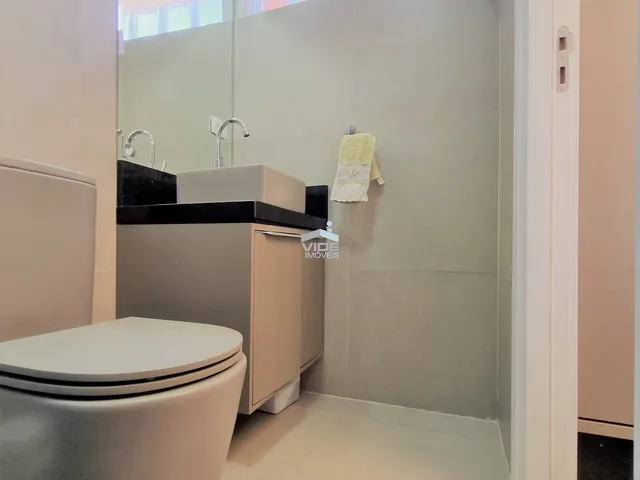 Imagem 2: CASA À VENDA EM CONDOMINIO