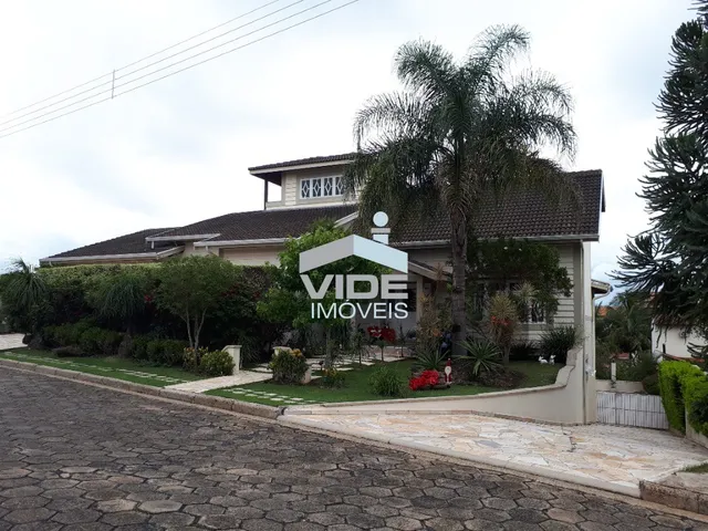 Imagem: CASA À VENDA EM VALINHOS - CONDOMÍNIO