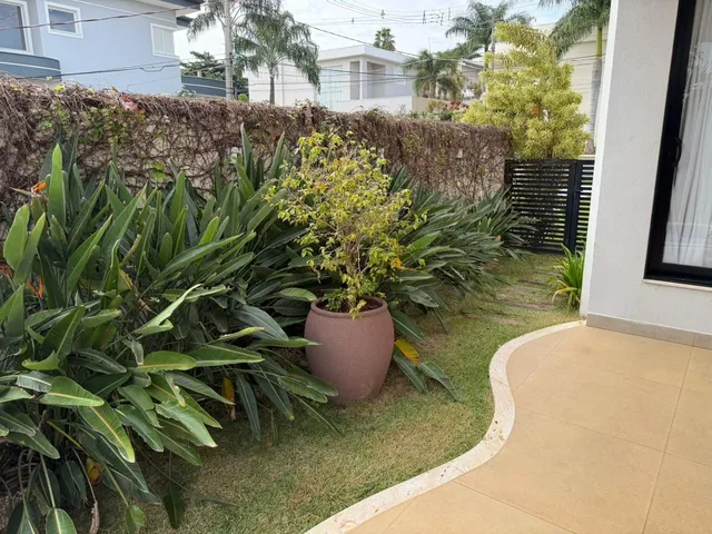 Imagem 6: Imperdível Casa em Condomínio à Venda - 4 quartos, 4 suítes, 2 salas, 6 banheiros, 4