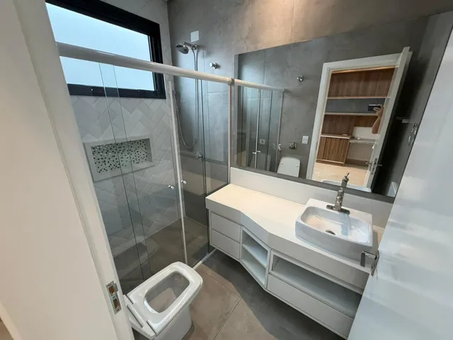 Imagem 8: Imperdível Casa em Condomínio à Venda - 4 quartos, 4 suítes, 2 salas, 6 banheiros, 4