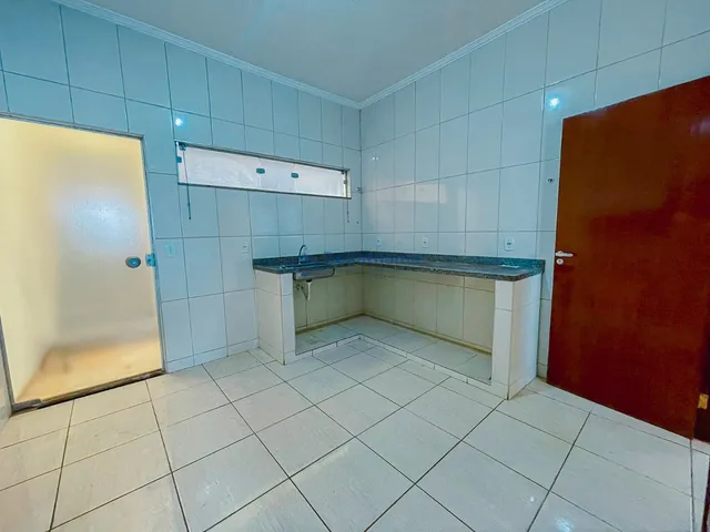 Imagem 2: CASA RESIDENCIAL em ALFENAS - MG, JARDIM ALVORADA