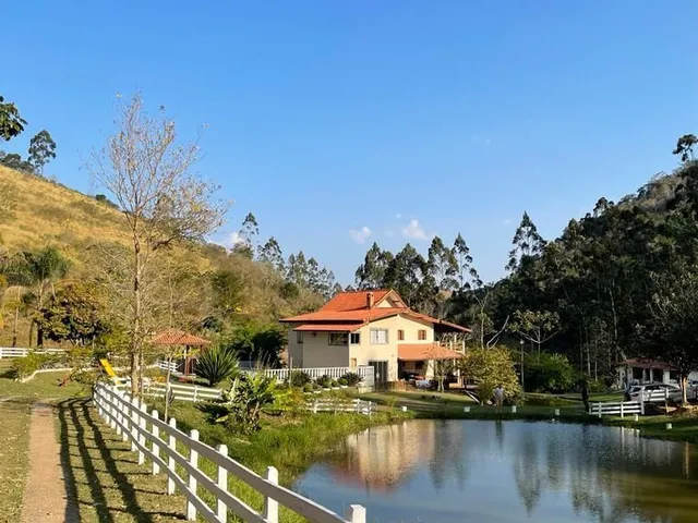 Imagem: Casa de Campo em Paraibuna