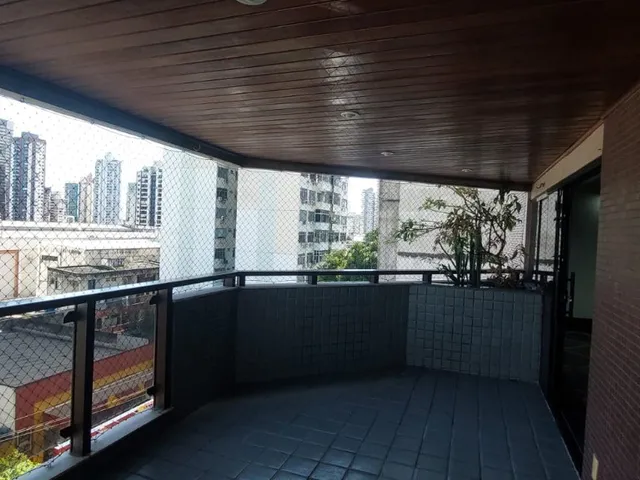 Imagem: Apartamento de 300m² no Reduto com 4 suítes