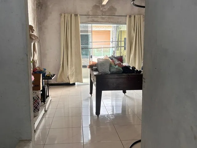 Imagem 6: Casa com 3 pavimentos na Marambaia com energia solar e 2 vagas de garagem