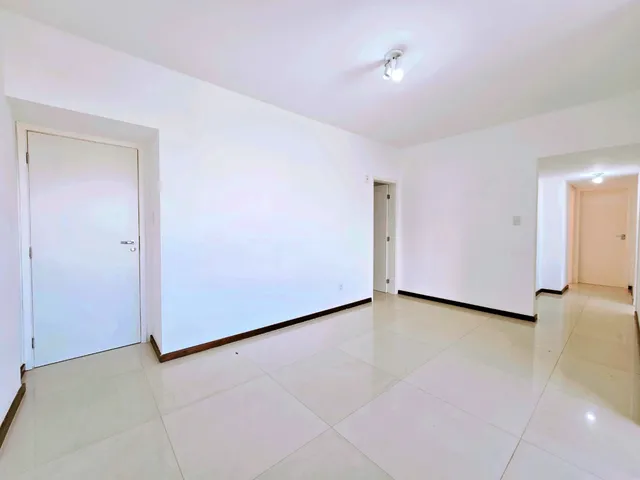 Imagem 8: Apartamento A VENDA, com 98m² 3 quartos, SUÍTE, 3 banheiros, VISTA LIVRE ao lado do