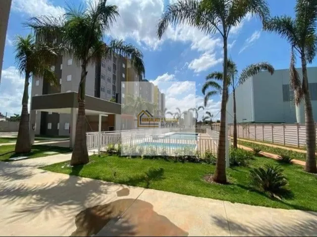 Imagem: O apartamento possui 2 Dormitórios, 1 Banheiro, 1 Vaga na